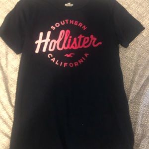 Navy hollister T-shirt